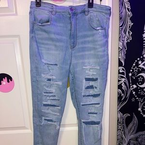 american eagle ripped patch skinny jeans